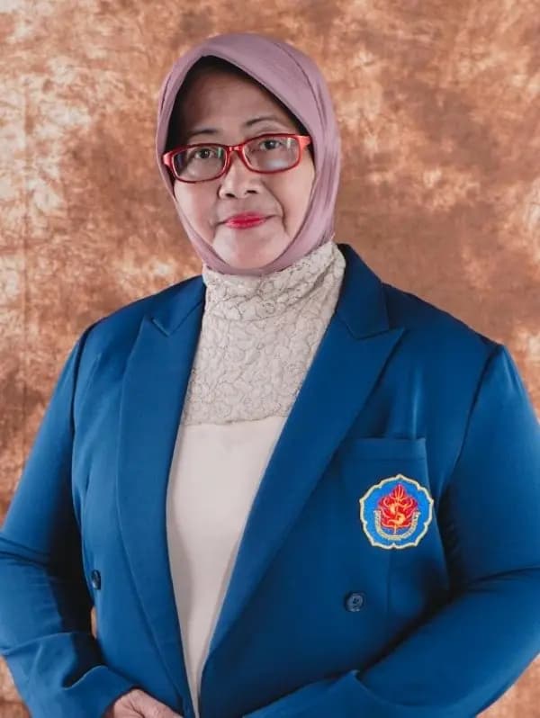 Dr. Hj. Made Siti Sundari